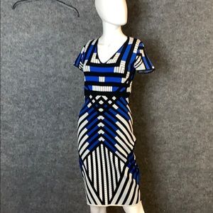 DVF smashing figure flattering v neck. Size M.